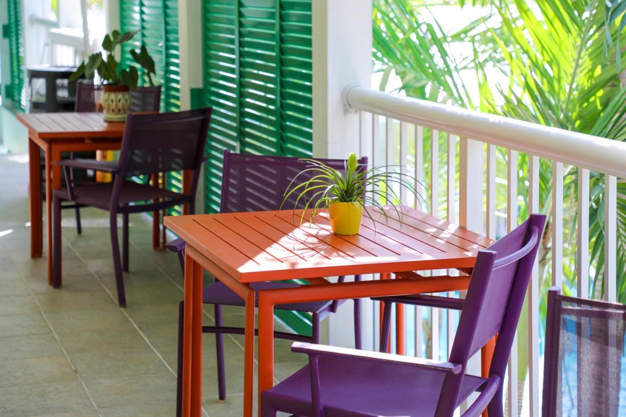 Almond Tree Inn - Adults Only Кі-Вест Екстер'єр фото