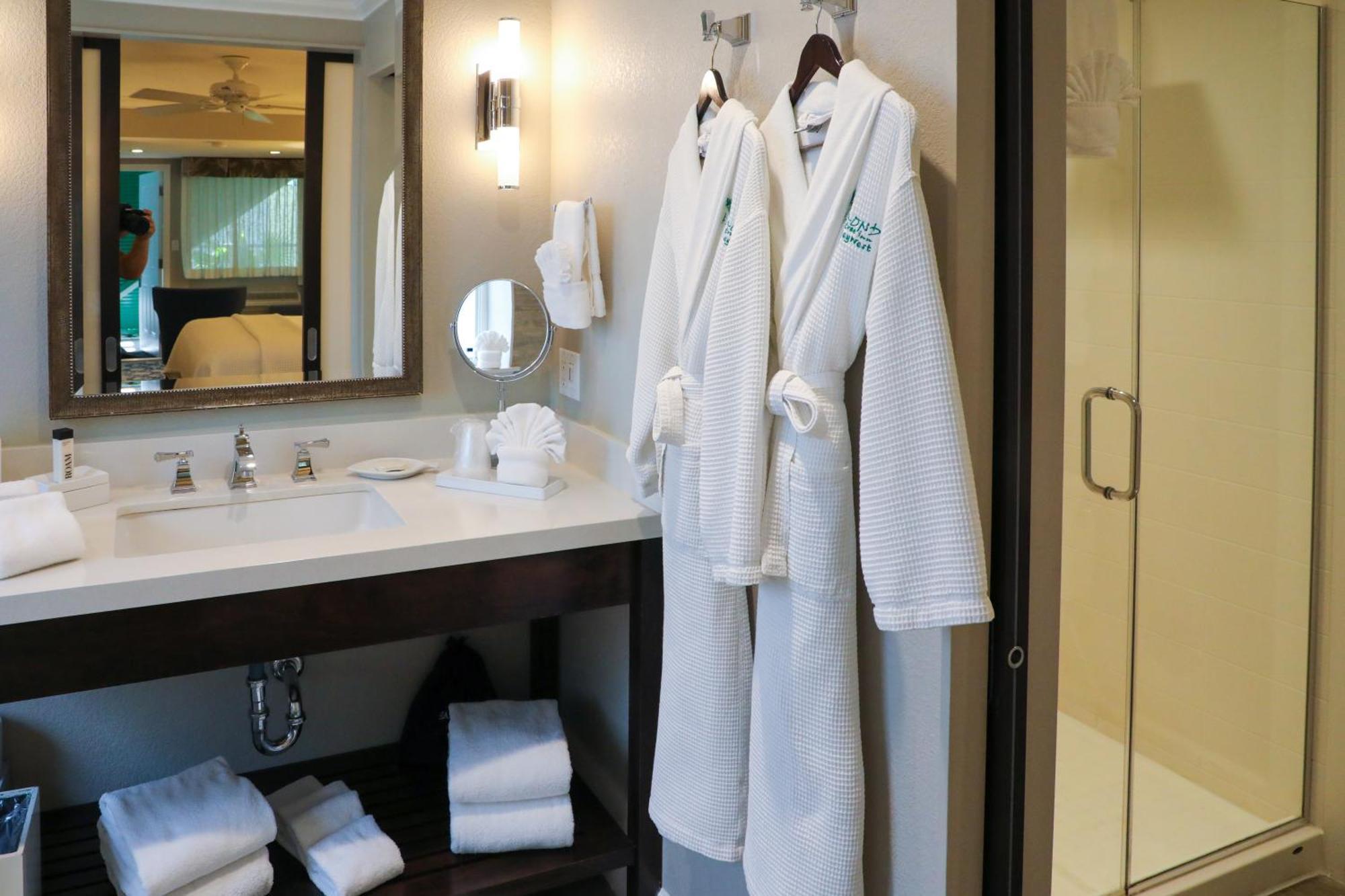 Almond Tree Inn - Adults Only Кі-Вест Номер фото