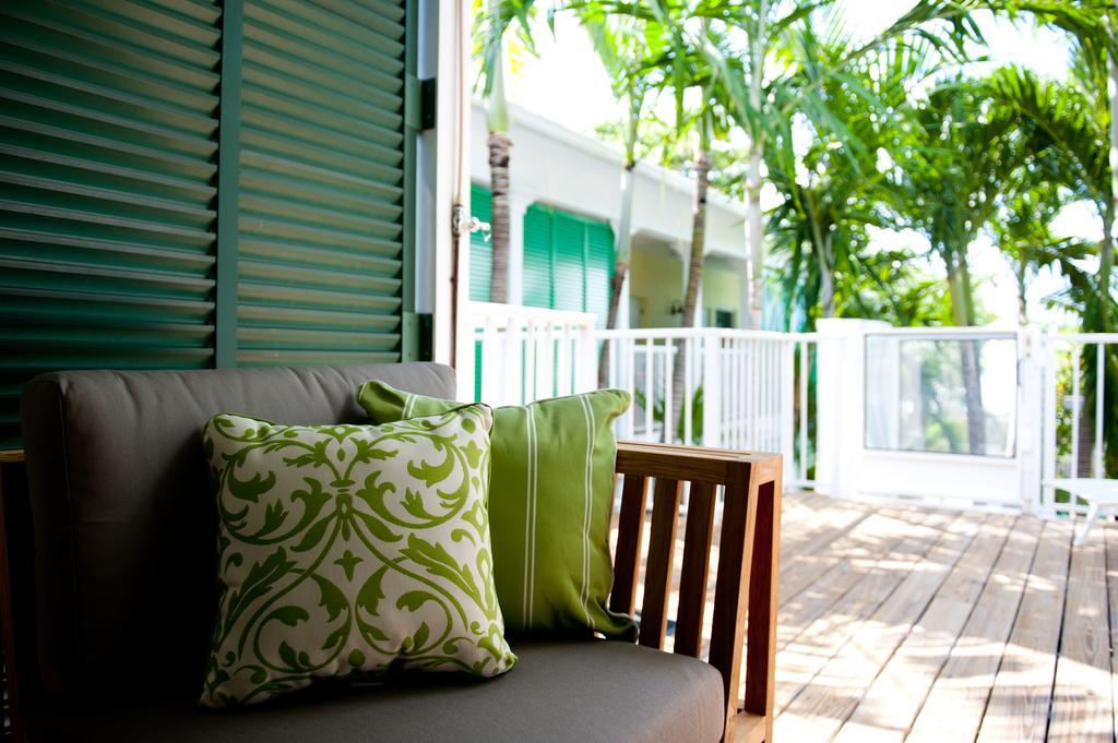Almond Tree Inn - Adults Only Кі-Вест Екстер'єр фото